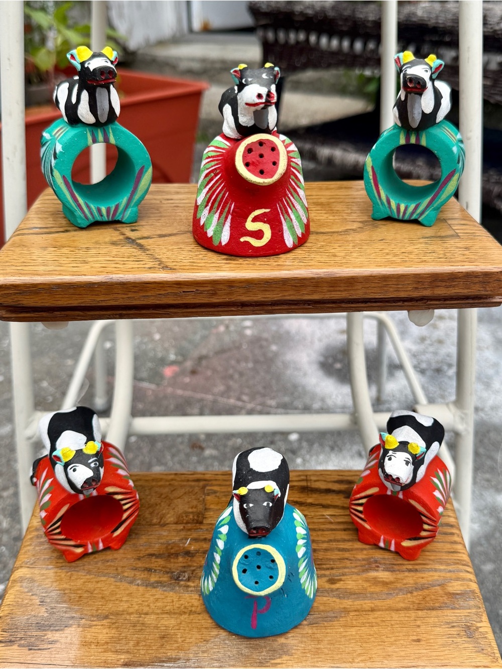 VINTAGE Set of Mexican Folk Art Clay Napkin Rings (4) and Shakers (2)